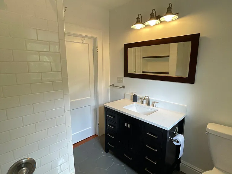 1089 Cherry St — Photo 33