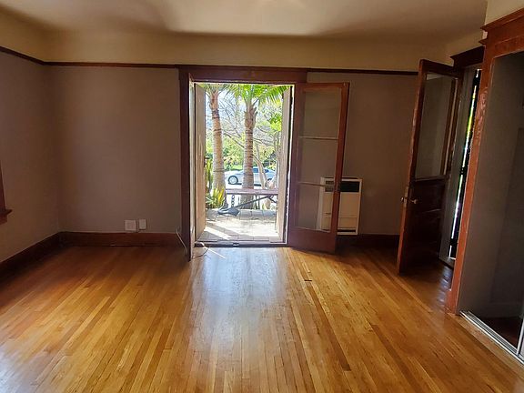 2nd image of 1427 Kellam Ave