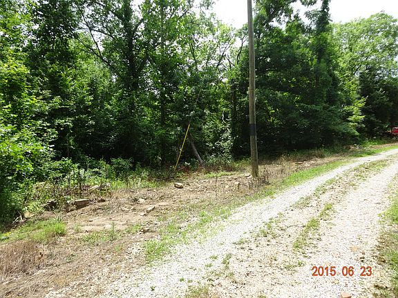 2nd image of 15810 Oliver Road