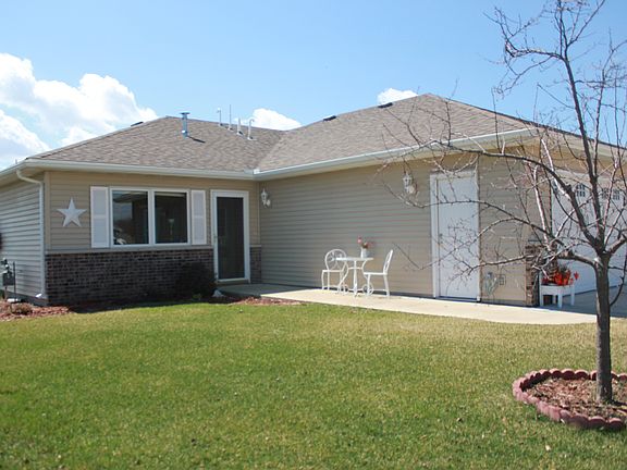 712 14th Street E Wabasha