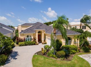 7742 Club Ln, Sarasota, FL 34238