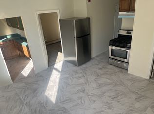 80 Blackstone St APT 1L, Woonsocket, RI 02895