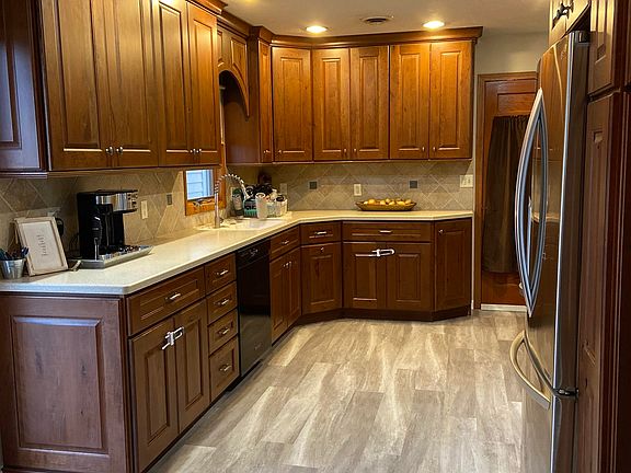 5th image of 1616 Papio Ln
