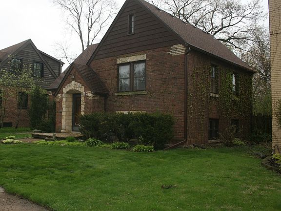 2nd image of 9615 S Brandt Ave