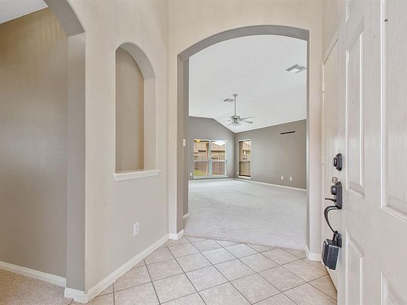 4th image of 18527 Royal Mist Ln
