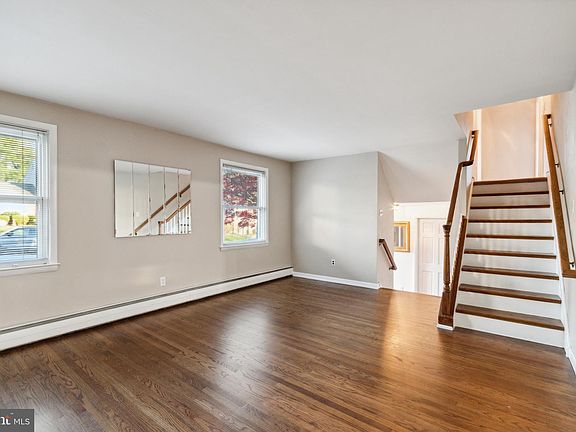 4th image of 815 Lincoln Dr