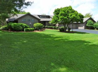 10766 Quail Hill Cv, Rockford, IL 61114