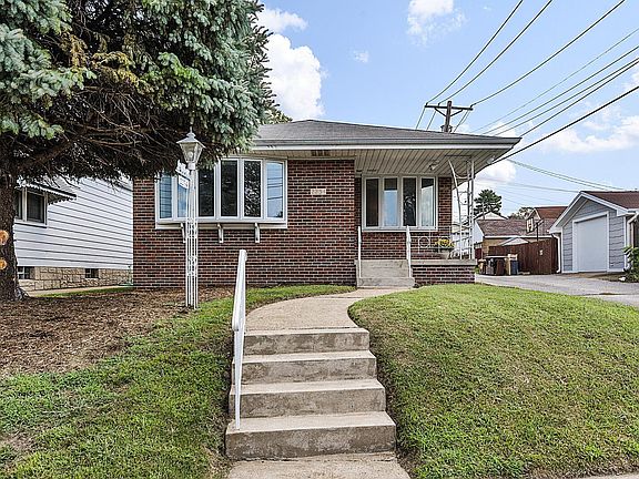 2nd image of 2234 Stephen Ct