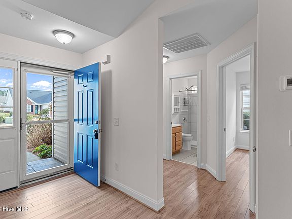 5th image of 4028 Rounding Bend Lane