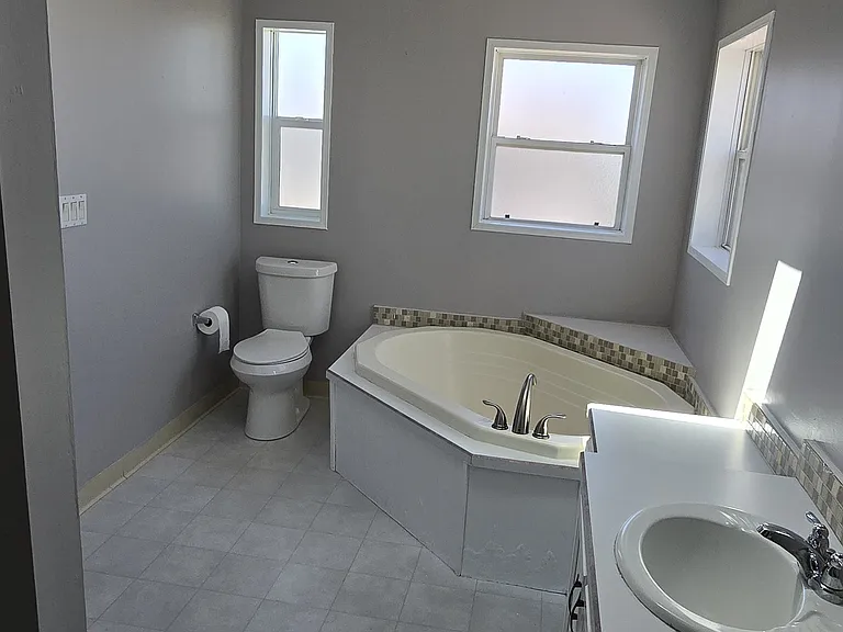 50513 E County Road 18 — Photo 8