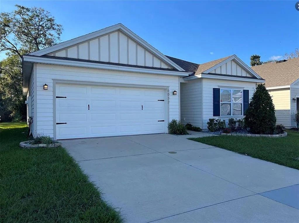 Building Photo - 6032 SW 84th St