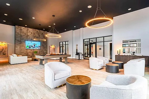 Colony Lofts Photo 1