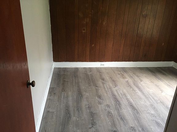 5th image of 3748 Catalpa Ave