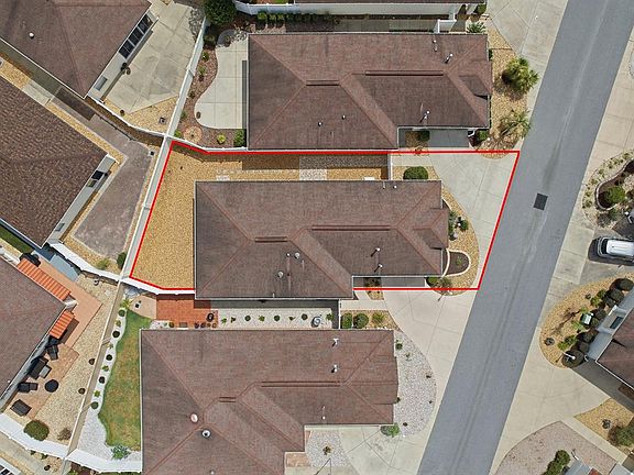 2nd image of 7631 SE 170th Longview Ln