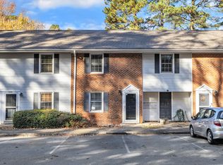12277 Jamestown Ct, Cary, NC 27511