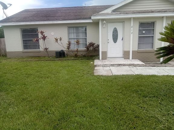 2nd image of 812 Fruitwood Dr