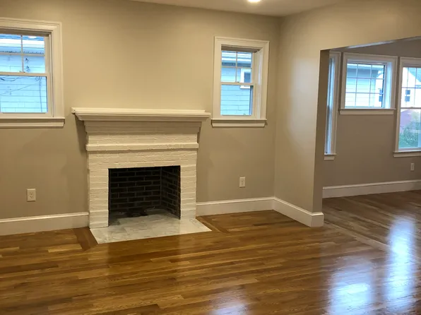 28 Brimmer St #2, Watertown, MA 02472
