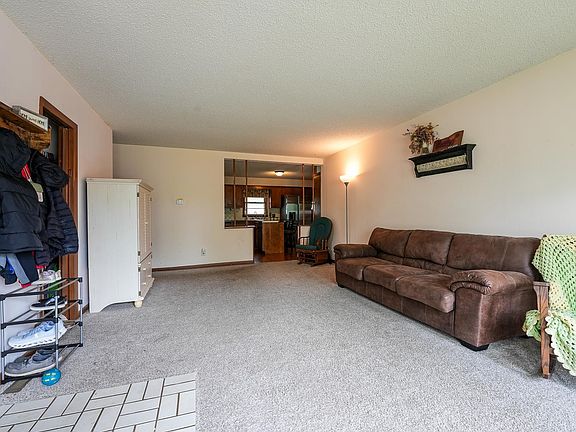 3rd image of 349 Marmaton Rd