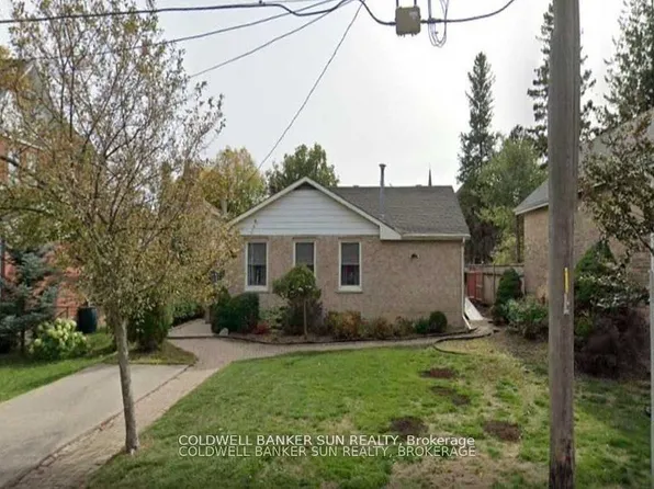 500 Canterbury St, Woodstock, ON N4S 4K7