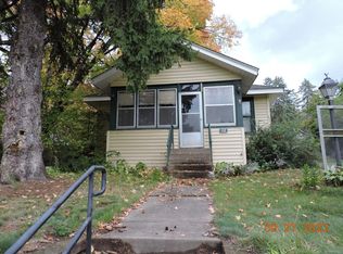 332 N Washington St, Saint Croix Falls, WI 54024