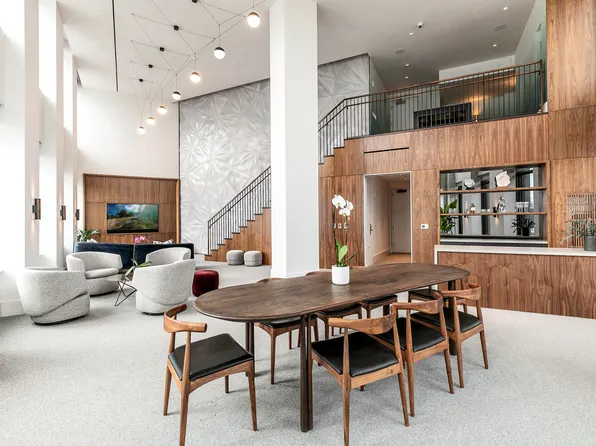 1 Clinton Street image 16 of 26