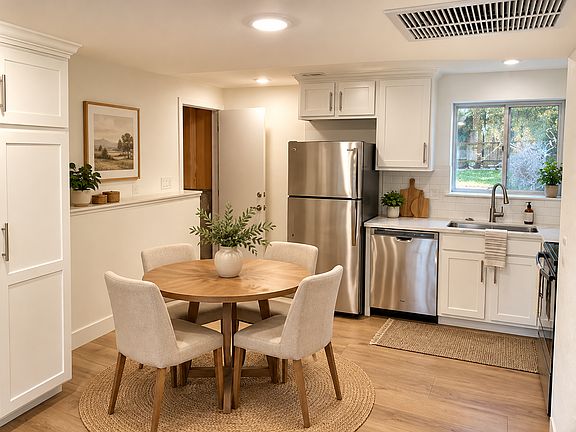 4th image of 2963 Reed St #Ll