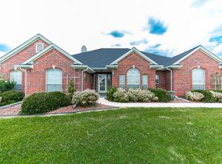 11035 Lakecrest Dr, Sanger, TX 76266
