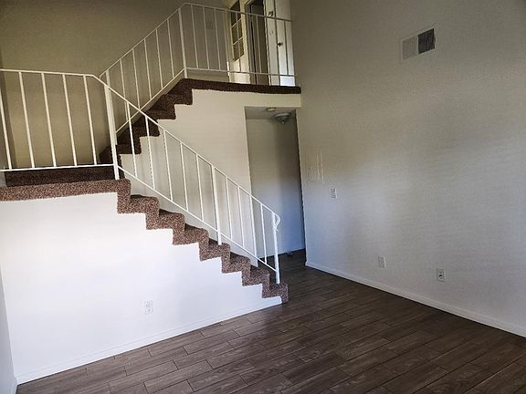 5th image of 2381 Maryhelen St APT 103