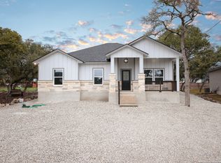 1385 Green Meadow Ln, Spring Branch, TX 78070