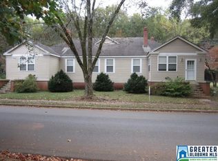 510 W Parkway Ave, Talladega, AL 35160