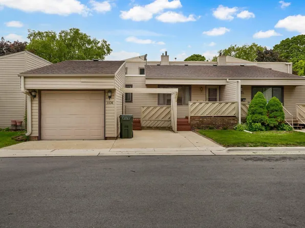 1108 Prairie Meadow Ct, Waterloo, IA 50701