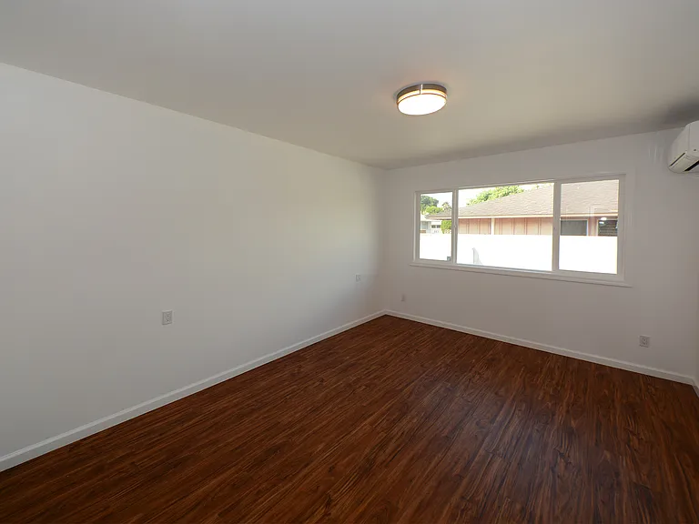 1182 Palekaiko St — Photo 4