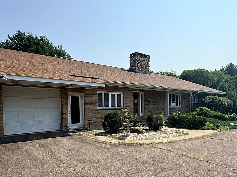 307 North Rd — Photo 3
