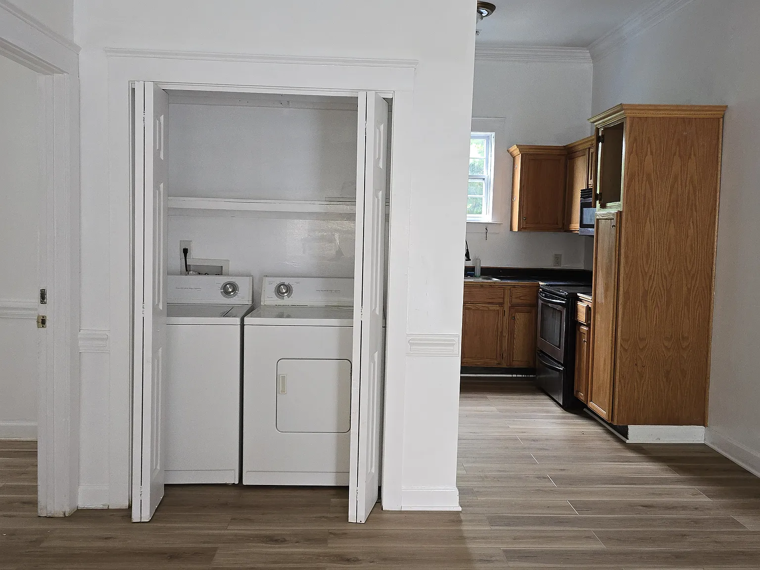 2 bed, 975 sqft, $1,700 — Photo 4