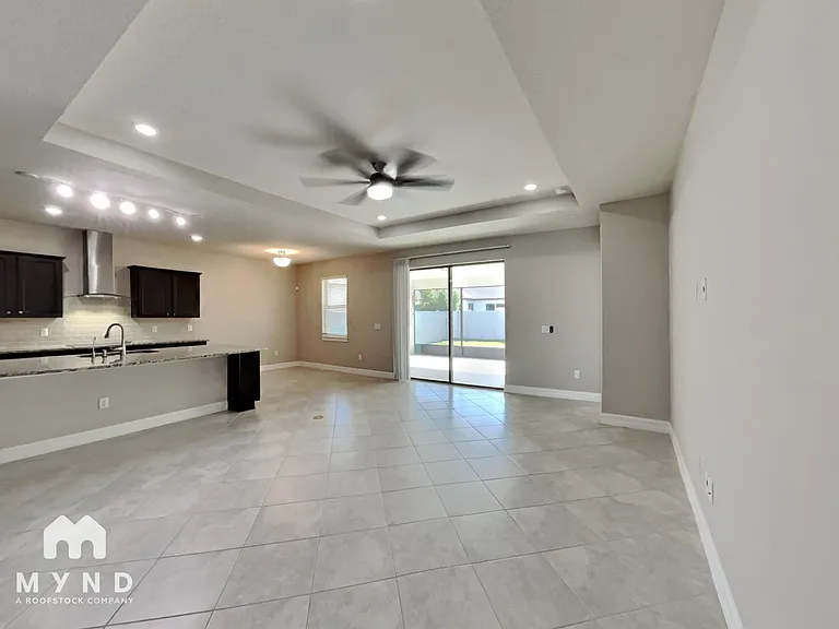 10705 Green Harvest Dr — Photo 3