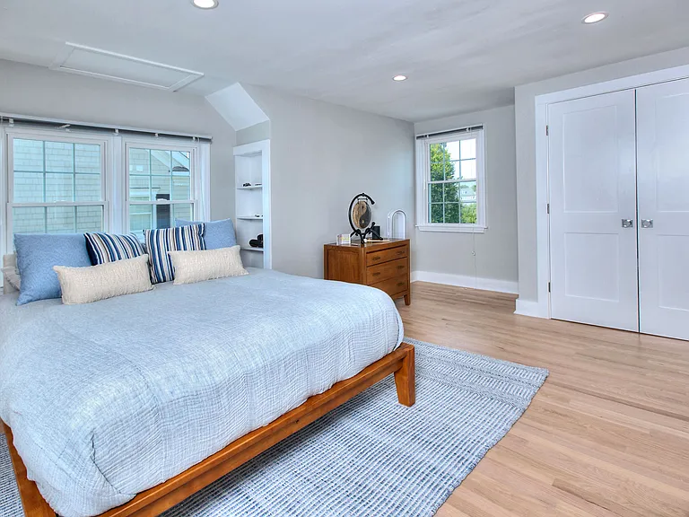 537 Penfield Rd — Photo 25