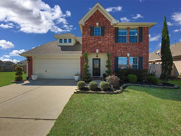 5th image of 2106 Sabine Ct