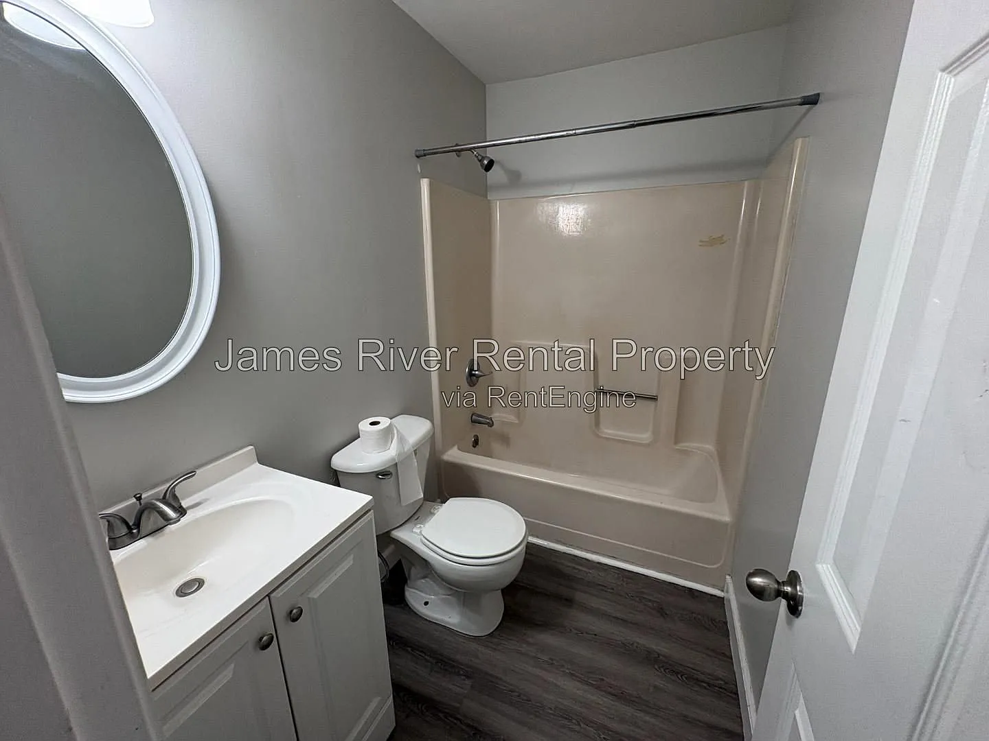 2 bed, 1.0 bath, $785 — Photo 3