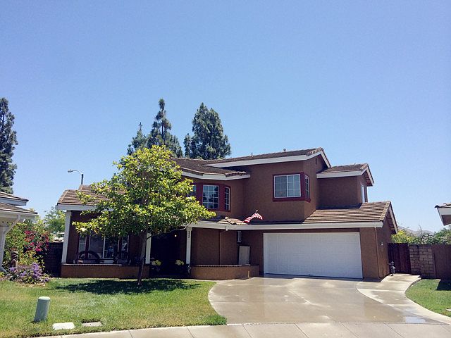 2nd image of 932 Meadowlark Dr