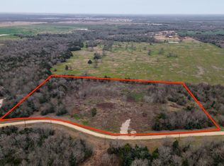 Pond Rd, Hearne, TX 77859