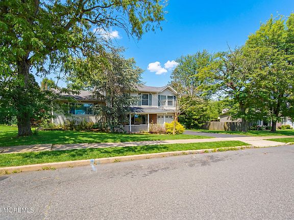 4th image of 18 Wyoming Drive