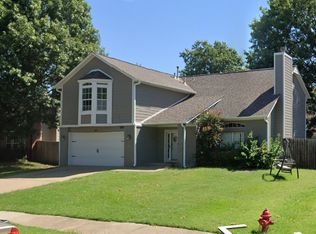 1819 S Fir Pl, Broken Arrow, OK 74012