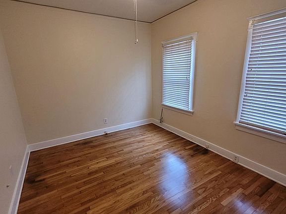 4th image of 108 W Upas St