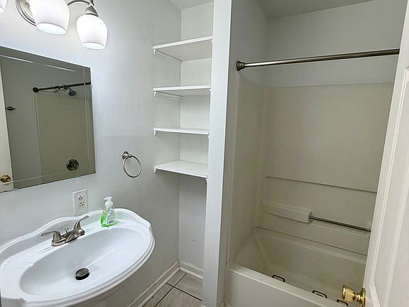 5th image of 65 Race St APT 1