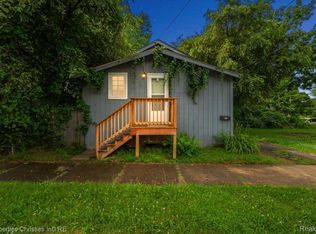 80 Michigan Ave, Pontiac, MI 48342