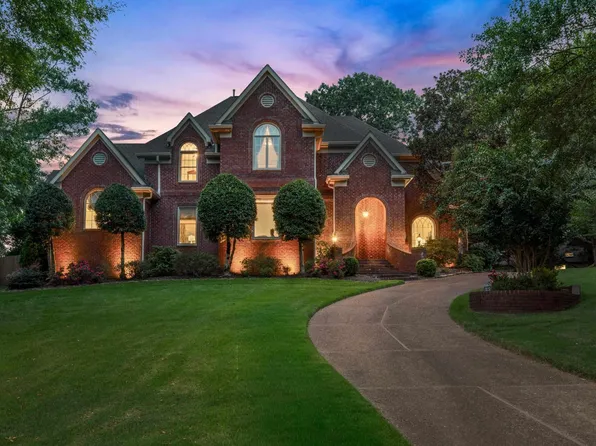 8890 Fern Valley Cv, Cordova, TN 38018