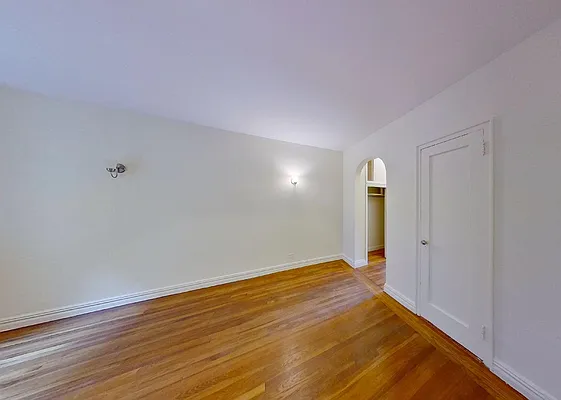 Rented by Living New York | media 11