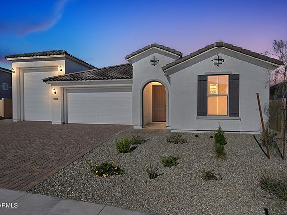 2nd image of 16752 W SAGUARO PARK Lane