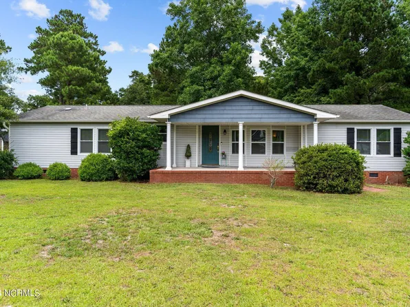 1241 Watts Landing Road, Hampstead, NC 28443