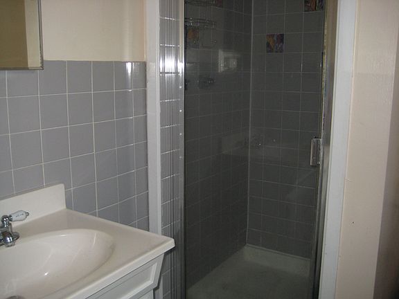 3rd image of 165 Gilbert Ave